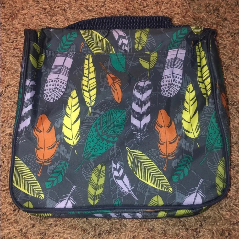 Thirty-one toiletry bag